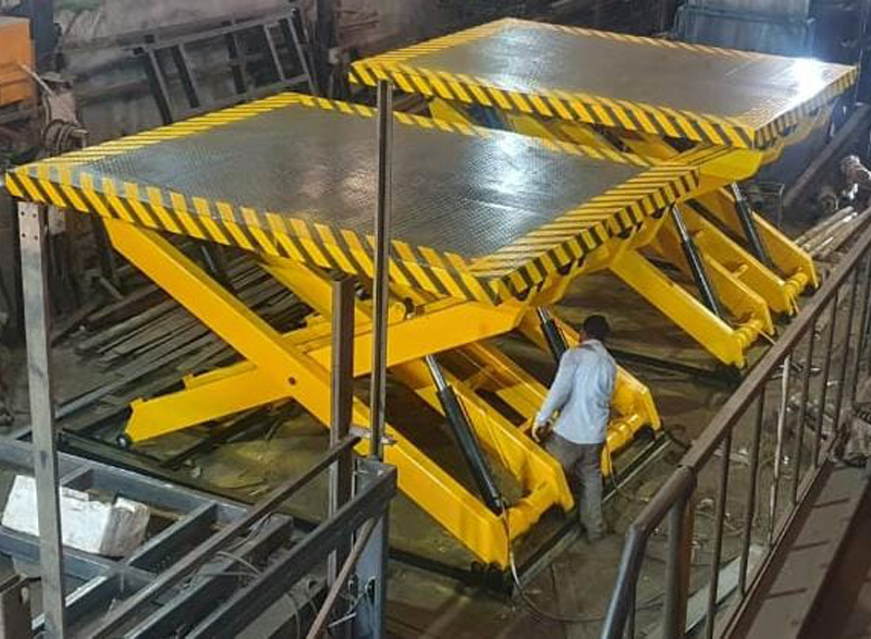 Hydraulic Dual Mast Lift